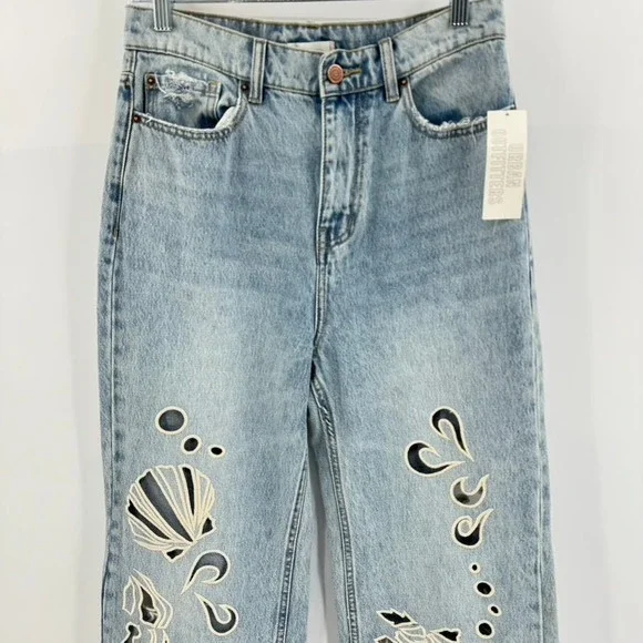 BDG Light Blue Flare Jeans with Artistic Patterns - Picture 4 of 15